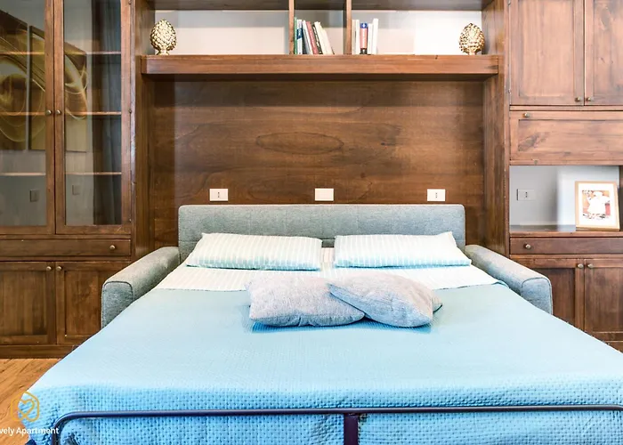 Apartment Lovely In - Volturno *